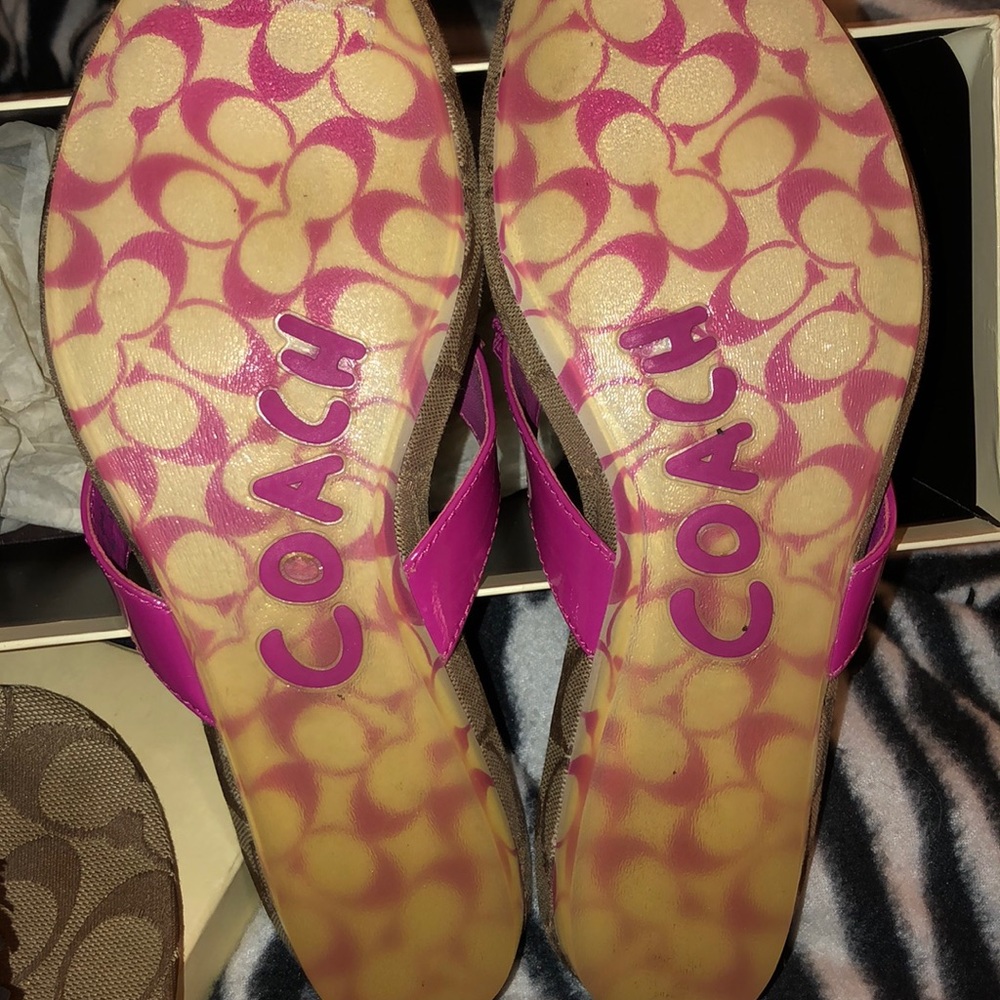 Shoes - Picture 6 of 8